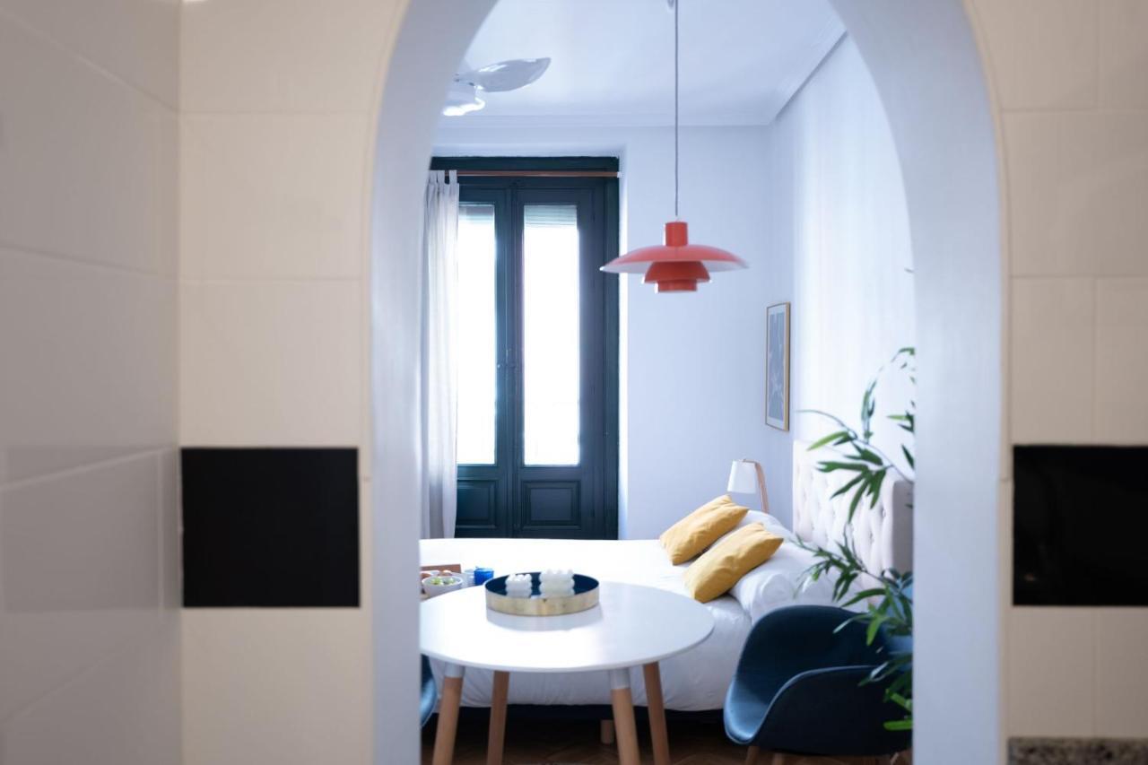 Estudio Calle Del Barquillo Madrid Exteriör bild